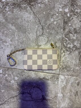Louis Vuitton White and Blue Damier Azur Key Pouch with Gold Hardware